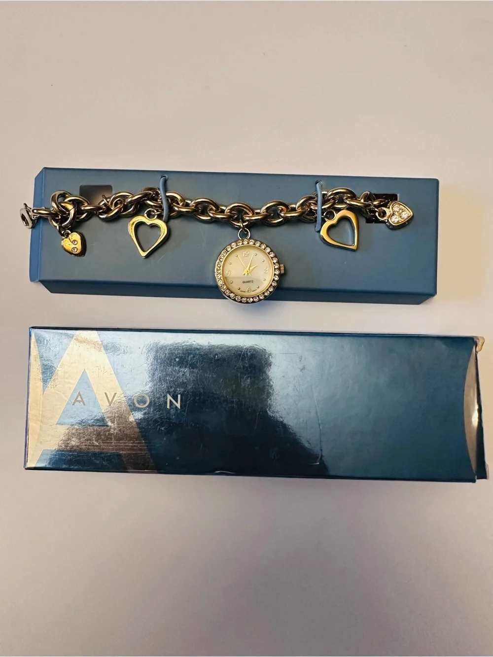 Vintage 2005 Y2K Charming Heart AVON Bracelet Watch NEW in BOX
